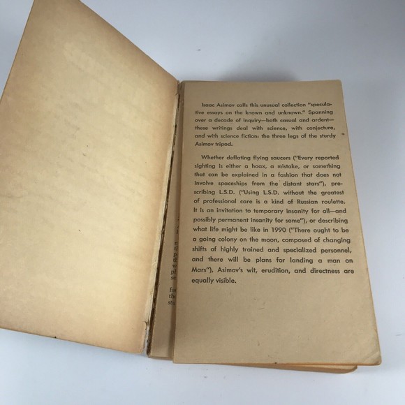 Is Anyone There? by Isaac Asimov (Ace Books, 1967 Vintage Paperback) - Picture 6 of 7